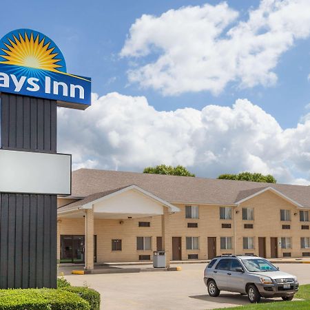 Days Inn By Wyndham Charleston Luaran gambar